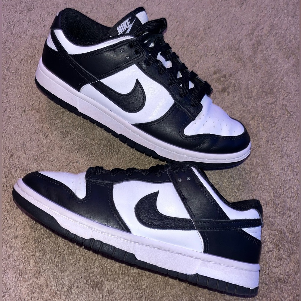 Nike Panda Dunk Sneakers